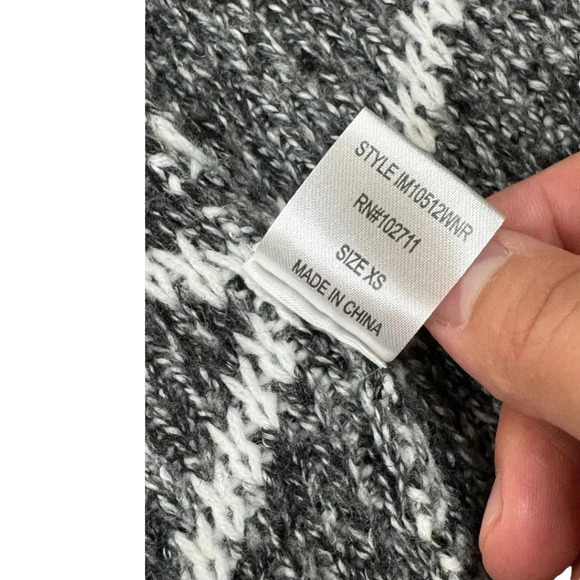 Harlowe & Graham Cardigan Sweater - Picture 5 of 9